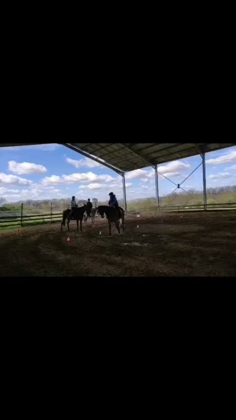 Centre équestre La Ballarade